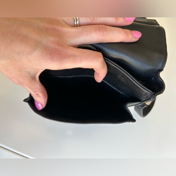 Leather cross body bag - Picture 3 of 13